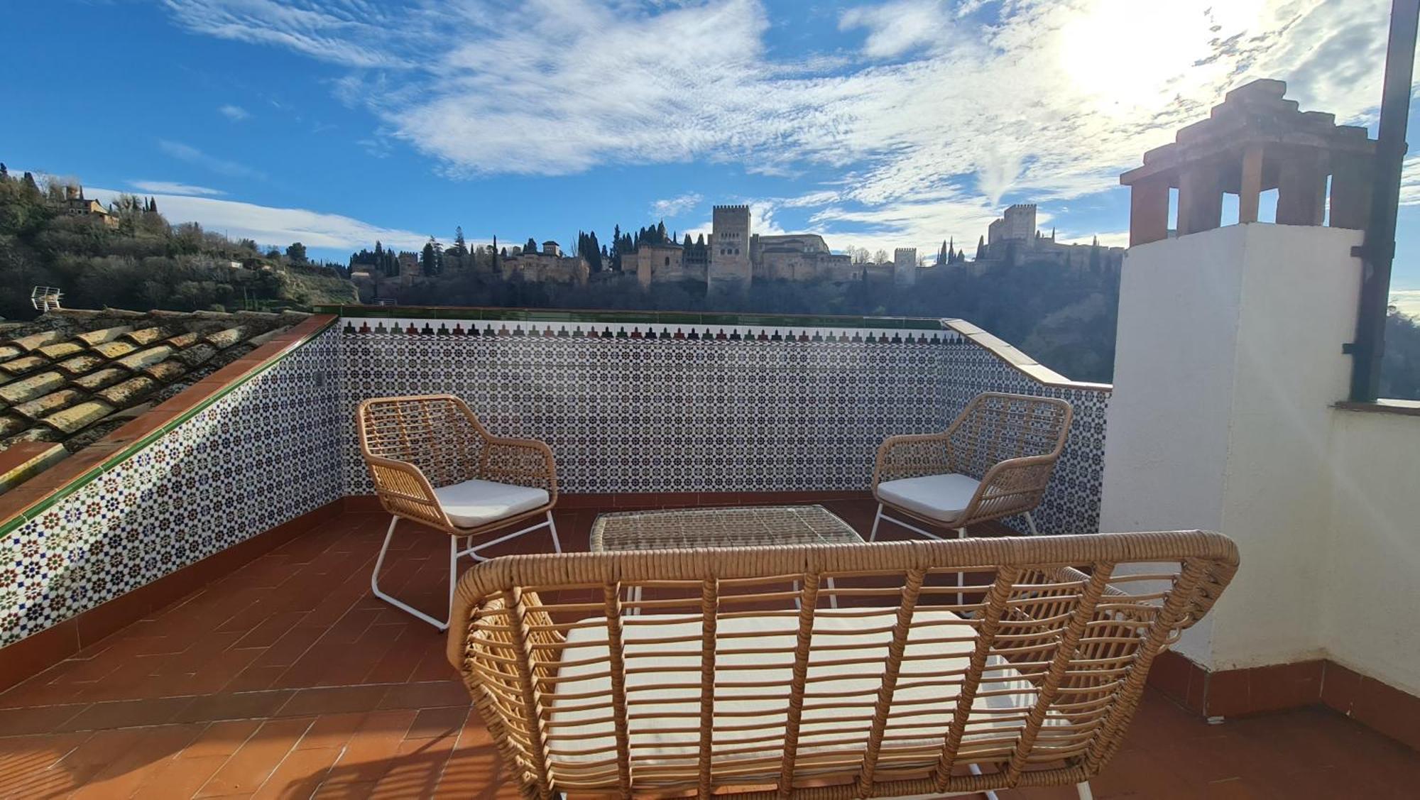 Zenit Mediterranean Suites By Florentia Homes Гранада Экстерьер фото