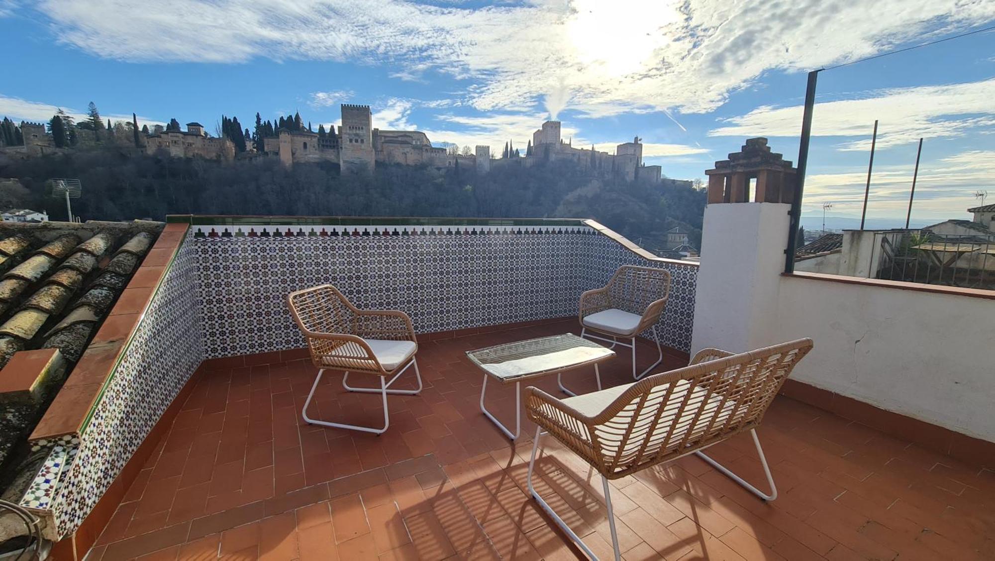 Zenit Mediterranean Suites By Florentia Homes Гранада Экстерьер фото